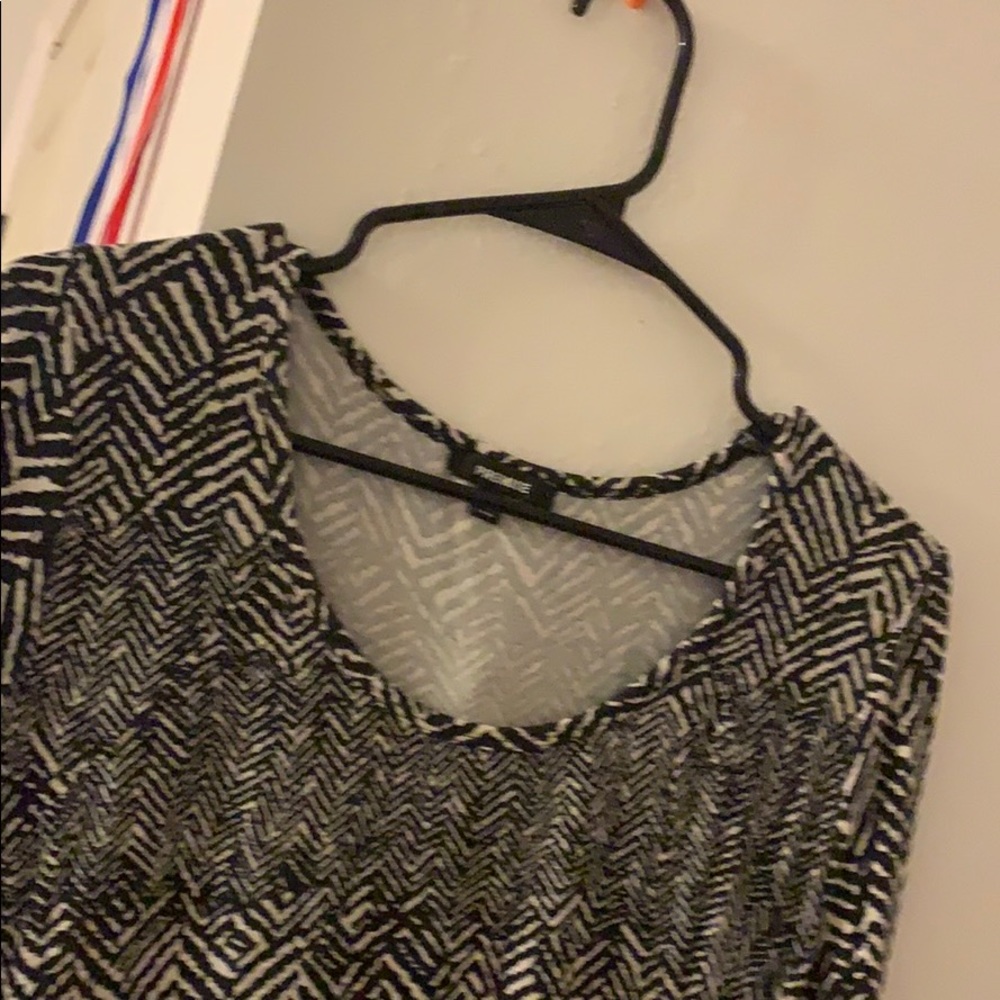 Dress - Picture 3 of 3
